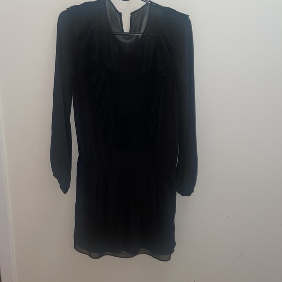 ✨Host Pick✨ BCBG MAXAZRIA BLACK  KRISTEY PLEATED RUFFLE BIB DRESS - Picture 3 of 8
